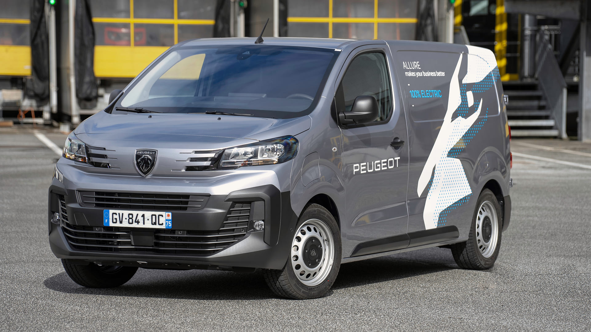 Peugeot e-Expert Panel Van (2023 - ) review